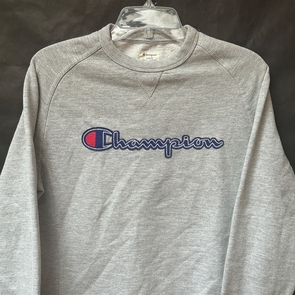 Champion Athletic Activewear Workout Training Gray Long Sleeve Sweater - Picture 3 of 6